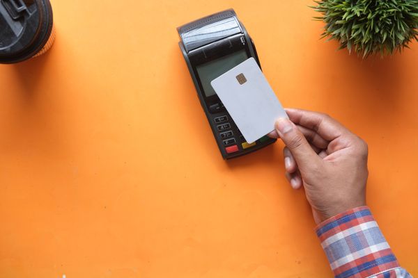 Contactless payment with a credit card and card reader